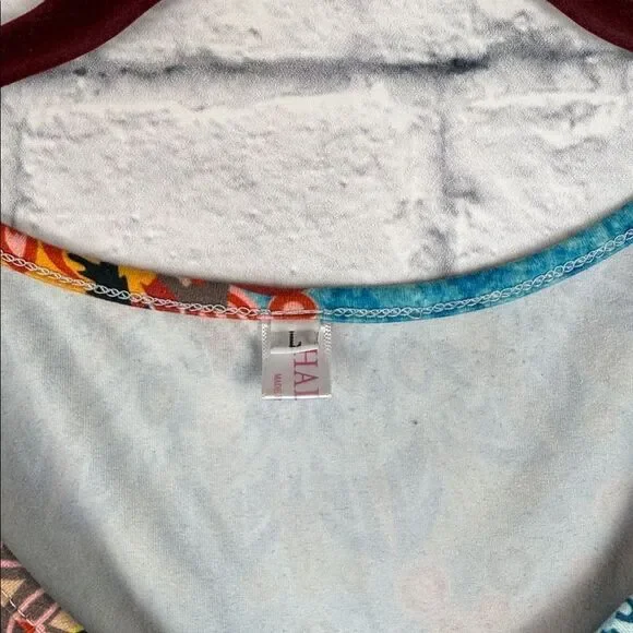 Colorful Mandala Print Women's Top Size Large - Picture 2 of 6